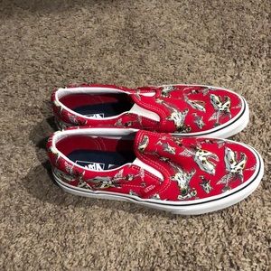 Kids 6.5 shark vans - brand new